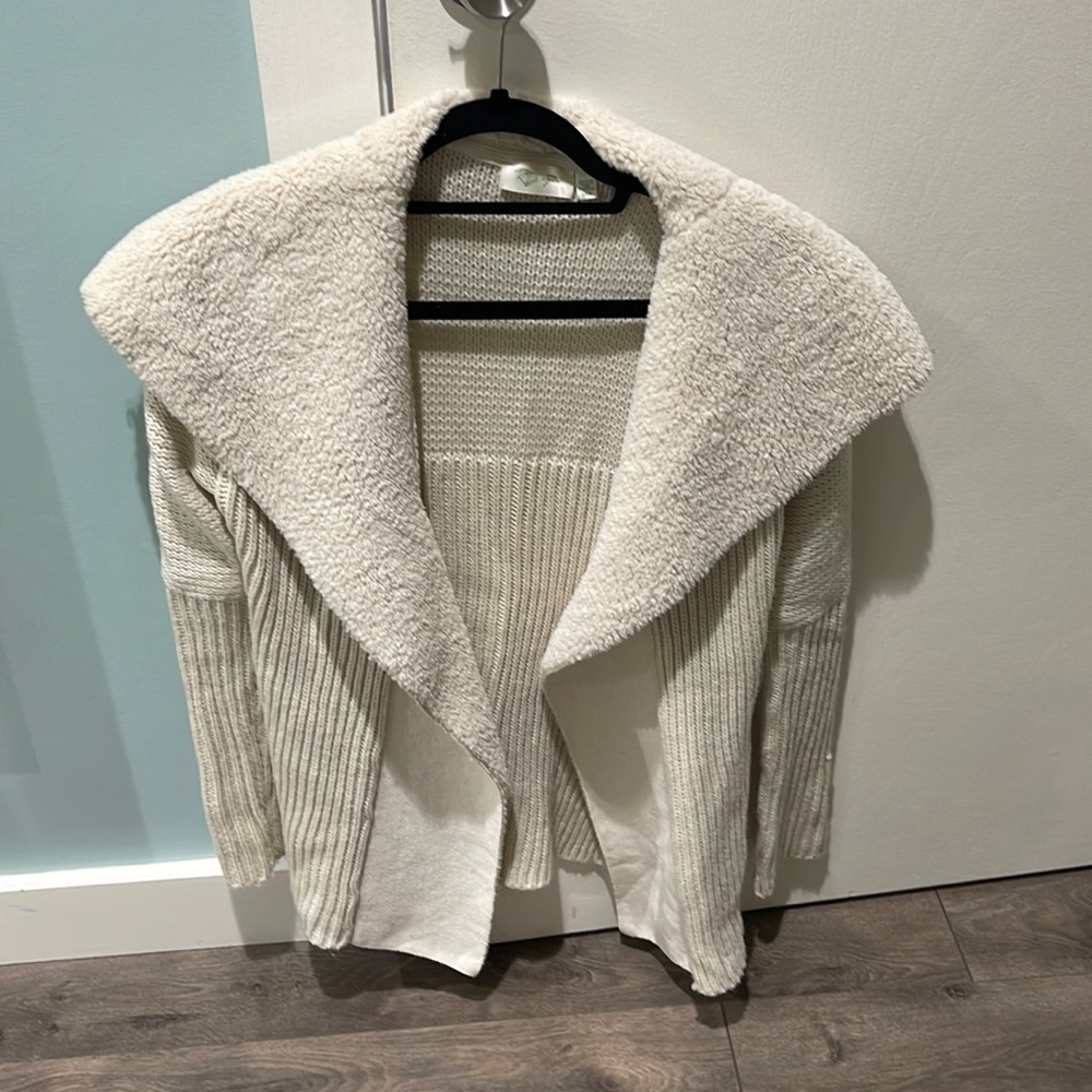 Sherpa cardigan sweater | size small